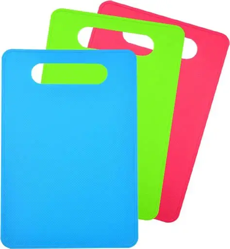 PLASTIC CHOPPING BOARD 29*19CM H820-SMALL