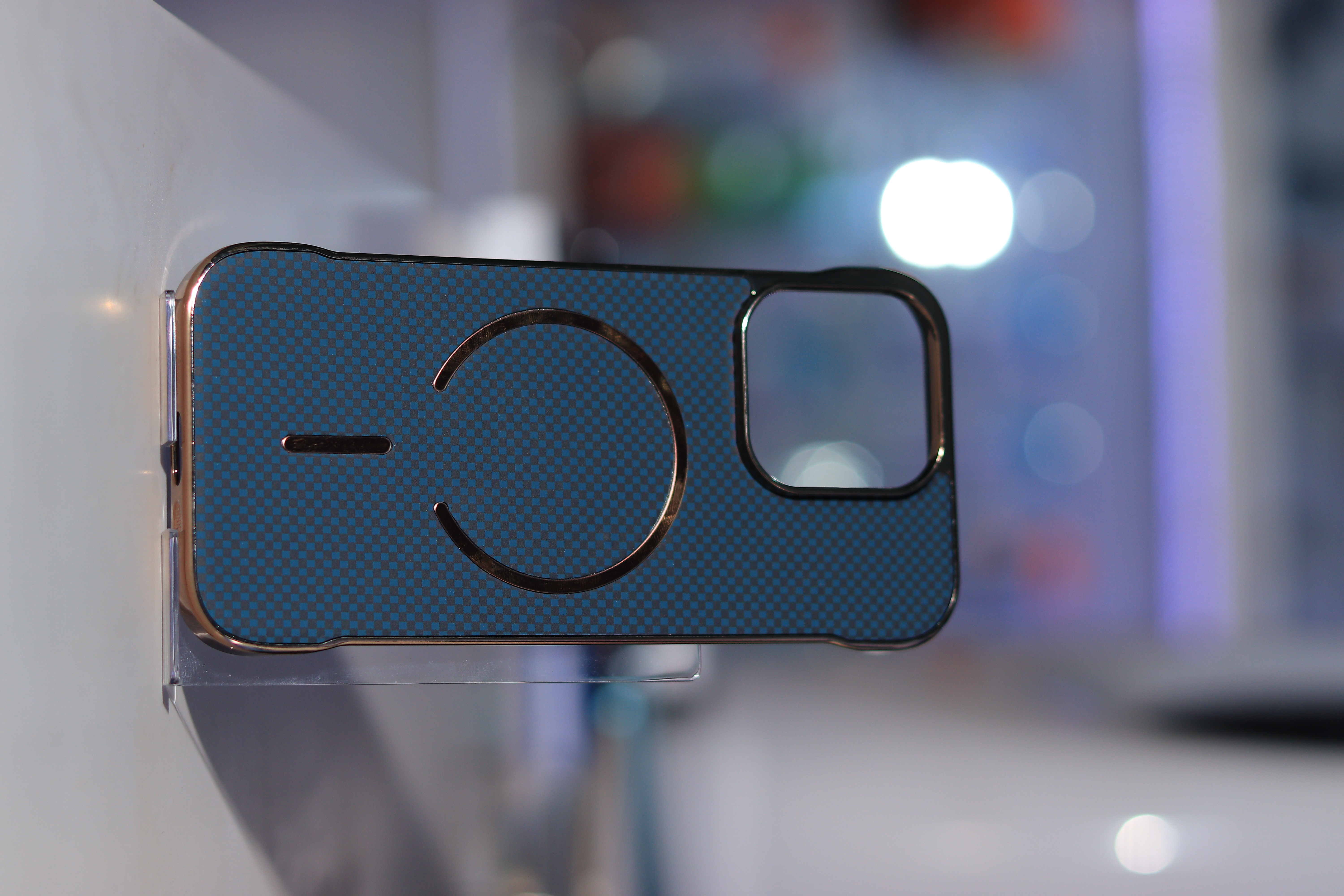 Borderless Kevlar Magnetic for Iphone 15 to Iphone 17