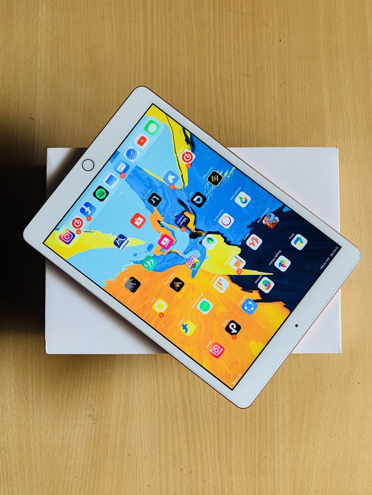 IPAD 7th GEN 32gb