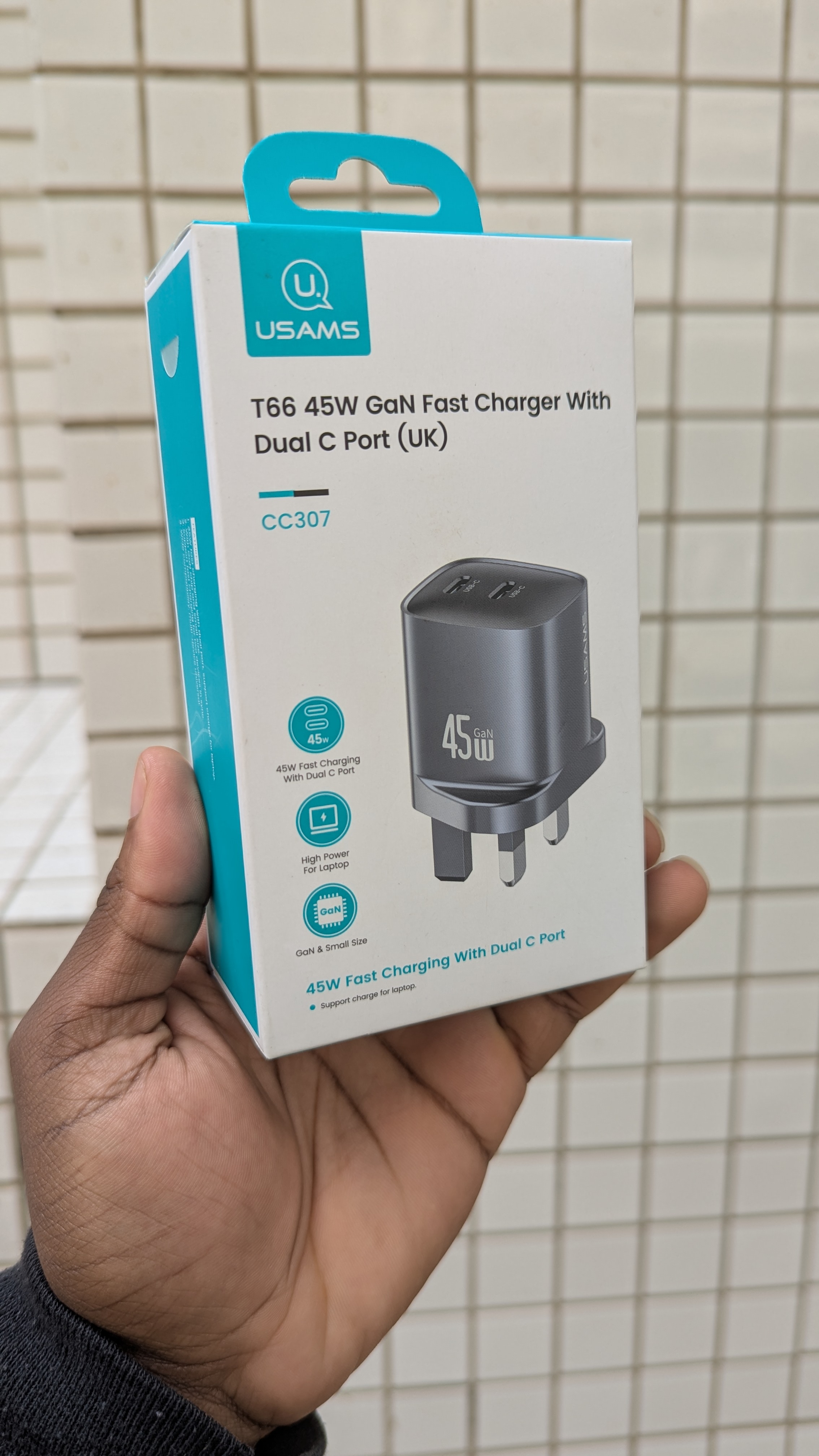 45W GAN Fast Charger with Dual C ports UK