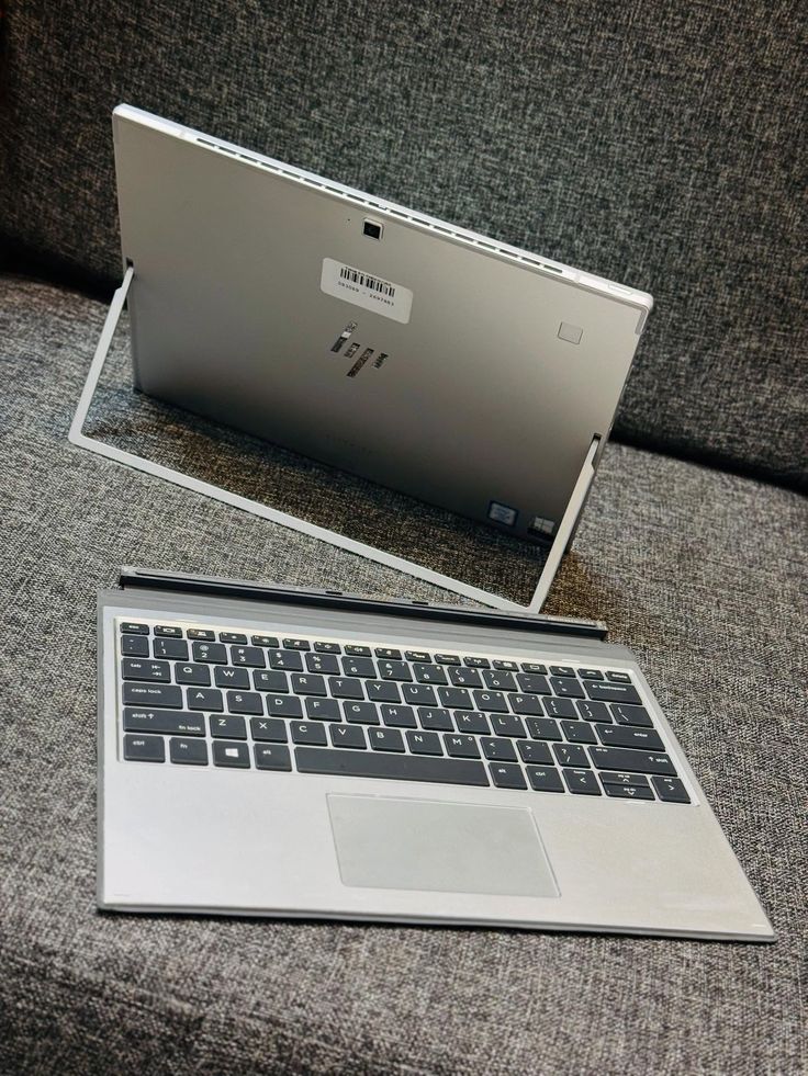 HP ENGAGED CORE I 5 7TH GEN